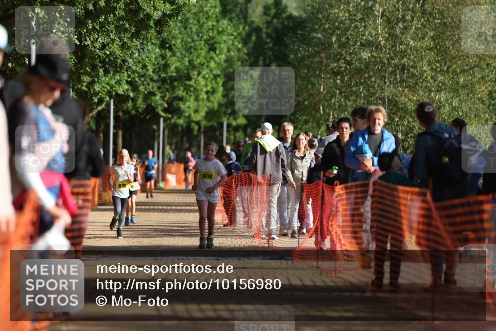 06.09.2026 - 20. Norderstedt Triathlon Mo-Foto http://msf.ph/oto/10156980 06.09.2026 09:46:28 Laufen 608, 680, 679, 679 meine-sportfotos.de