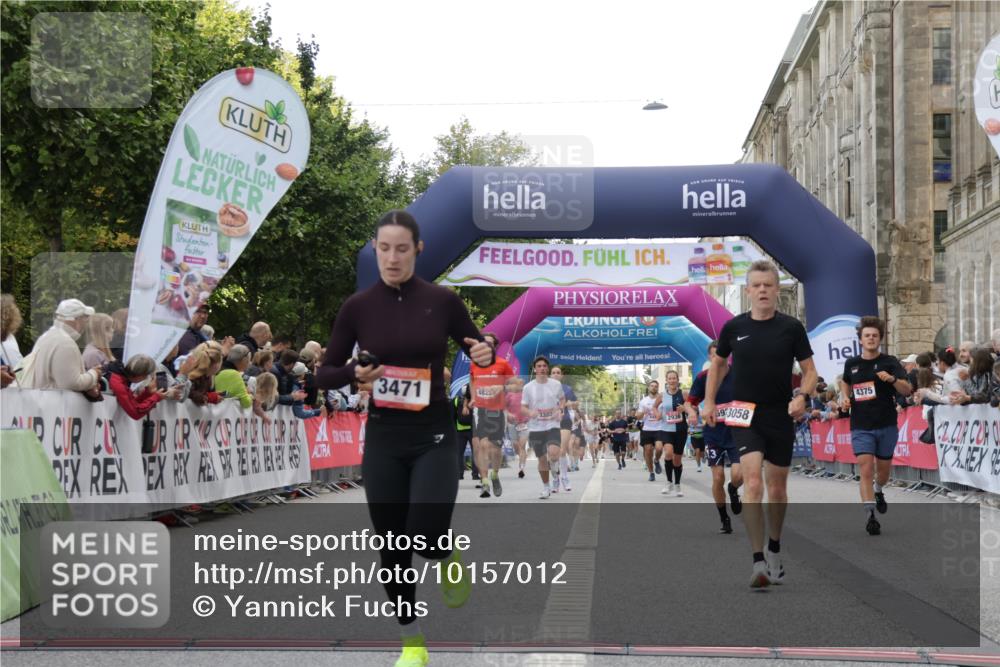 06.09.2026 - CURREX Alsterlauf Yannick Fuchs http://msf.ph/oto/10157012 06.09.2026 09:52:36 Ziel 2511, 2529, 3058, 3471, 4005, 4375, 4643, 4826, 4935, 5294, 5323, 5454, 5928, 6139, 8226 meine-sportfotos.de