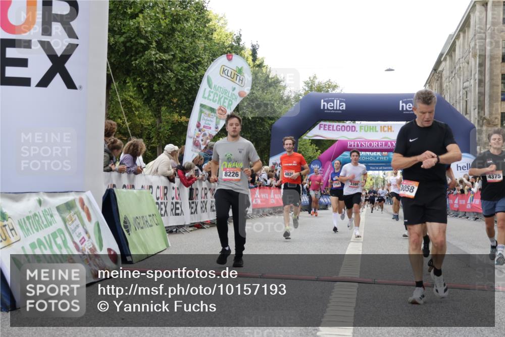 06.09.2026 - CURREX Alsterlauf Yannick Fuchs http://msf.ph/oto/10157193 06.09.2026 09:52:39 Ziel 2529, 2936, 3058, 3380, 3471, 3808, 4375, 4826, 5294, 5750, 5928, 8226 meine-sportfotos.de