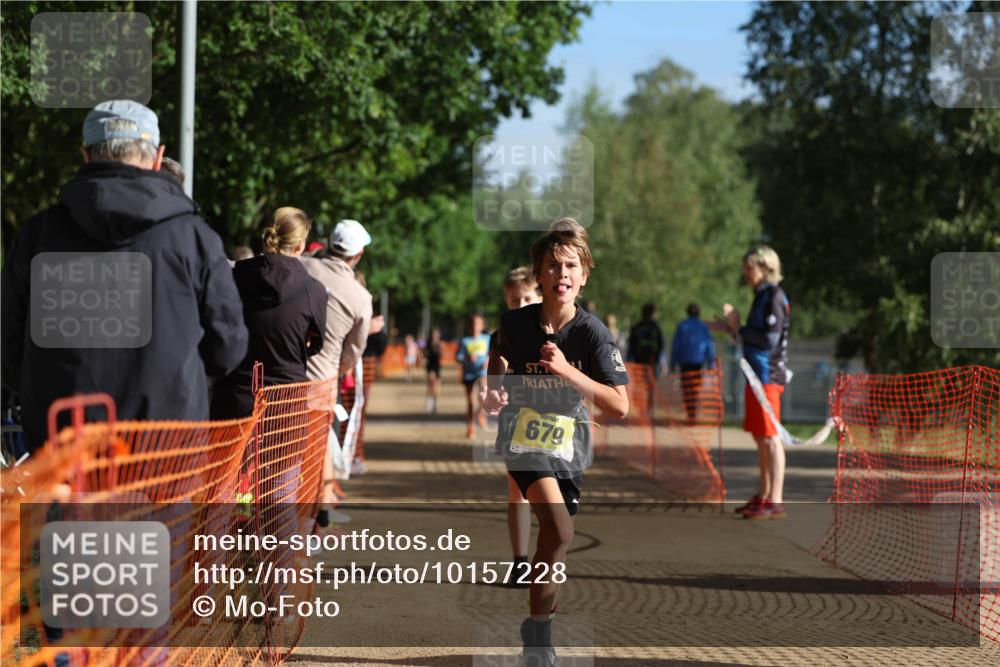 06.09.2026 - 20. Norderstedt Triathlon Mo-Foto http://msf.ph/oto/10157228 06.09.2026 09:47:26 Laufen 679 meine-sportfotos.de