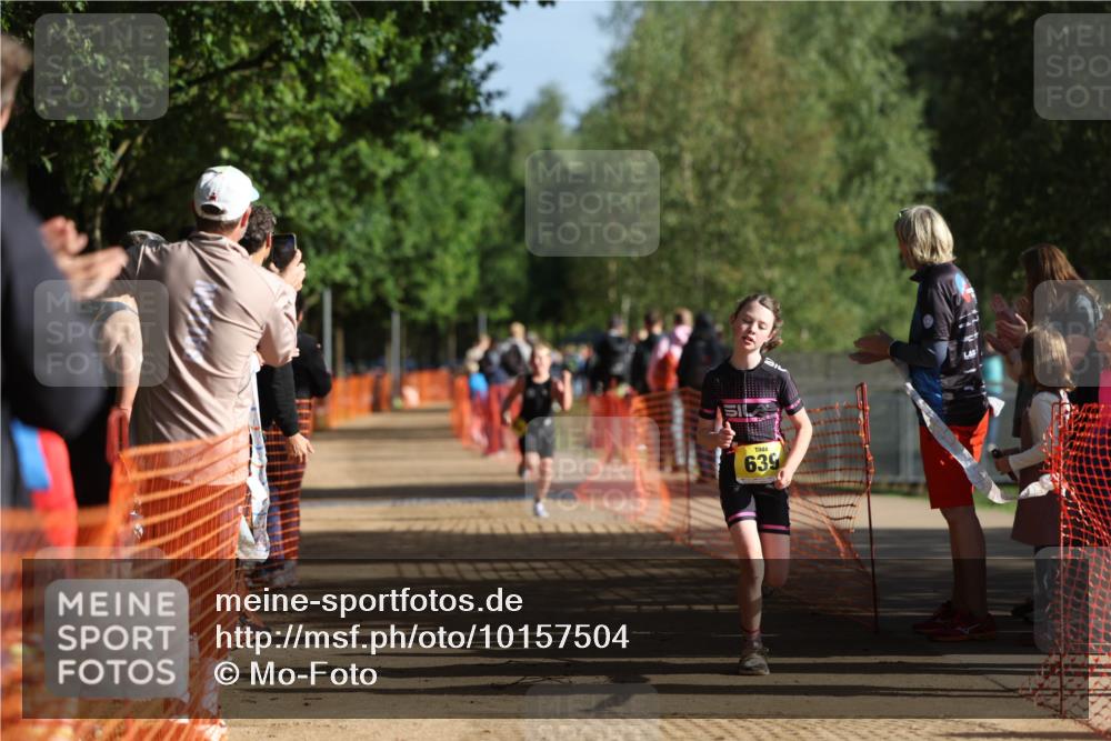 06.09.2026 - 20. Norderstedt Triathlon Mo-Foto http://msf.ph/oto/10157504 06.09.2026 09:48:38 Laufen 639 meine-sportfotos.de