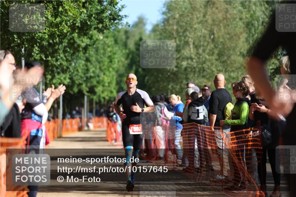 06.09.2026 - 20. Norderstedt Triathlon Mo-Foto http://msf.ph/oto/10157645 06.09.2026 10:30:44 Laufen 1502, 1204, 1204, 1488, 1488 meine-sportfotos.de