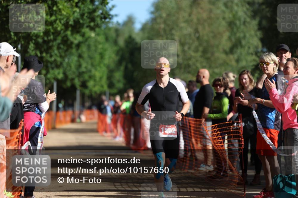 06.09.2026 - 20. Norderstedt Triathlon Mo-Foto http://msf.ph/oto/10157650 06.09.2026 10:30:45 Laufen 19005, 1502, 1204, 1204, 1488, 1488 meine-sportfotos.de