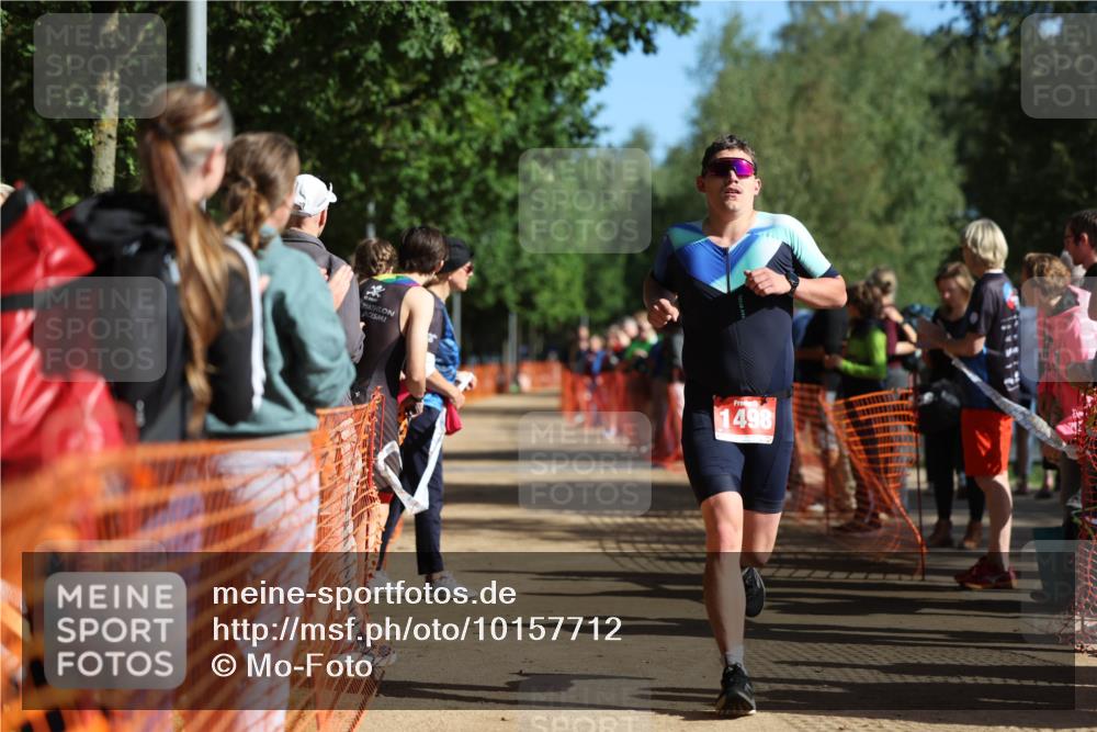 06.09.2026 - 20. Norderstedt Triathlon Mo-Foto http://msf.ph/oto/10157712 06.09.2026 10:31:15 Laufen 1498, 1489, 1489 meine-sportfotos.de