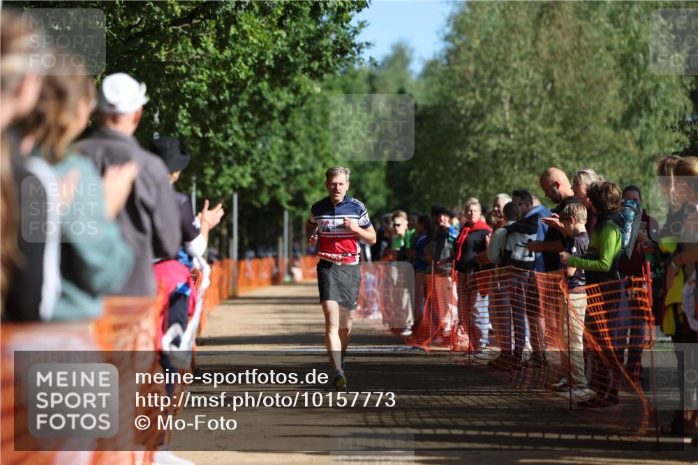 06.09.2026 - 20. Norderstedt Triathlon Mo-Foto http://msf.ph/oto/10157773 06.09.2026 10:31:43 Laufen 1238, 1238 meine-sportfotos.de