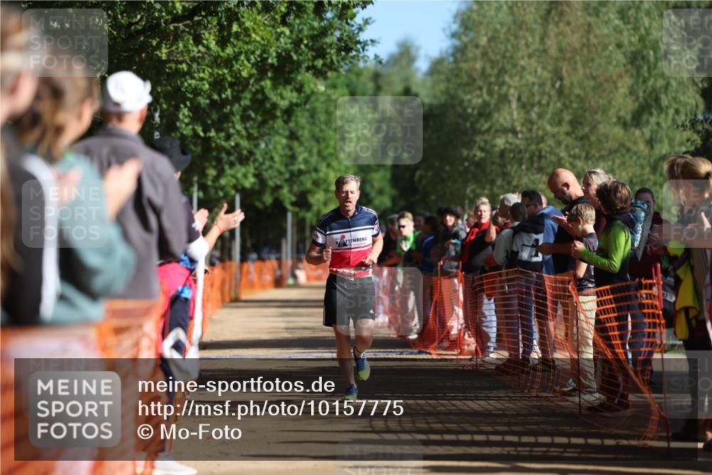 06.09.2026 - 20. Norderstedt Triathlon Mo-Foto http://msf.ph/oto/10157775 06.09.2026 10:31:44 Laufen 1238, 1238 meine-sportfotos.de