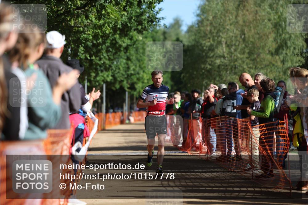 06.09.2026 - 20. Norderstedt Triathlon Mo-Foto http://msf.ph/oto/10157778 06.09.2026 10:31:44 Laufen 1238, 1238 meine-sportfotos.de