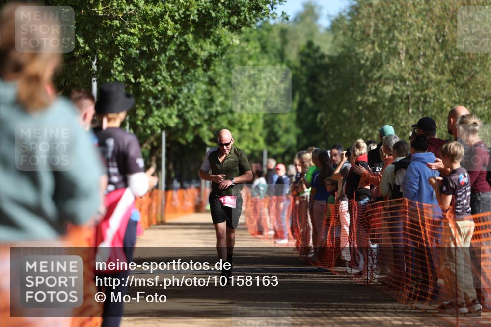 06.09.2026 - 20. Norderstedt Triathlon Mo-Foto http://msf.ph/oto/10158163 06.09.2026 10:33:48 Laufen 1211, 1211 meine-sportfotos.de