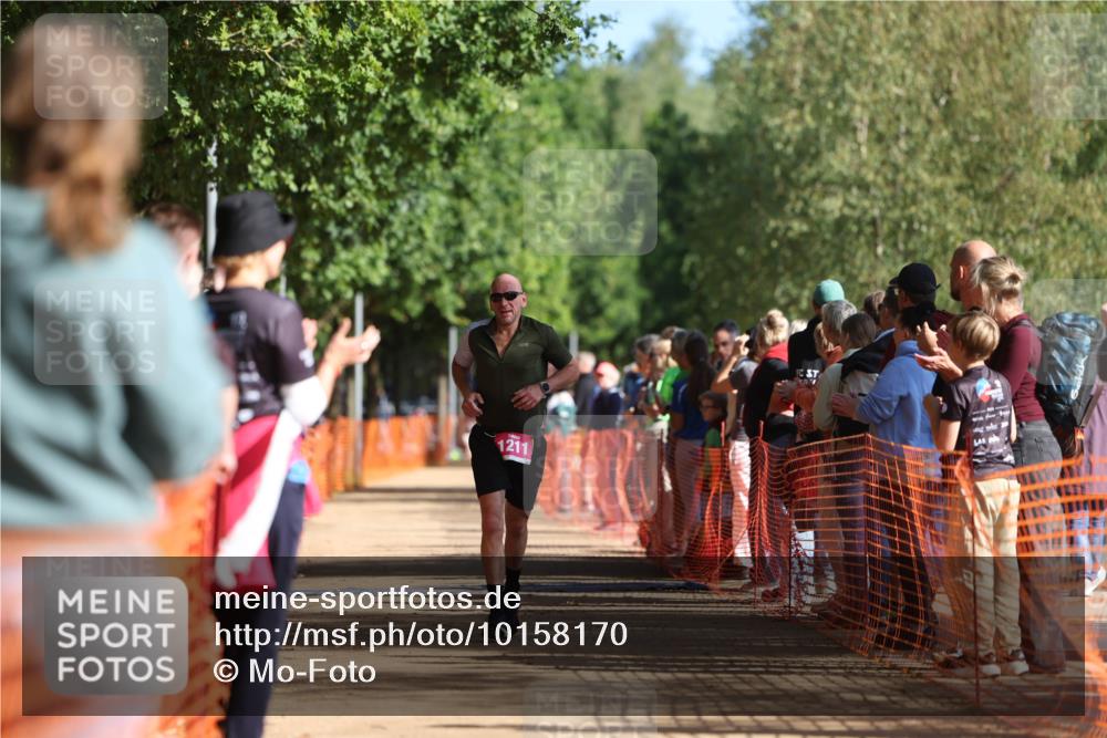 06.09.2026 - 20. Norderstedt Triathlon Mo-Foto http://msf.ph/oto/10158170 06.09.2026 10:33:49 Laufen 1211, 1211, 1211 meine-sportfotos.de