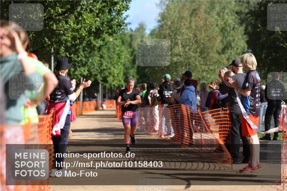 06.09.2026 - 20. Norderstedt Triathlon Mo-Foto http://msf.ph/oto/10158403 06.09.2026 10:35:11 Laufen 1233, 1233 meine-sportfotos.de