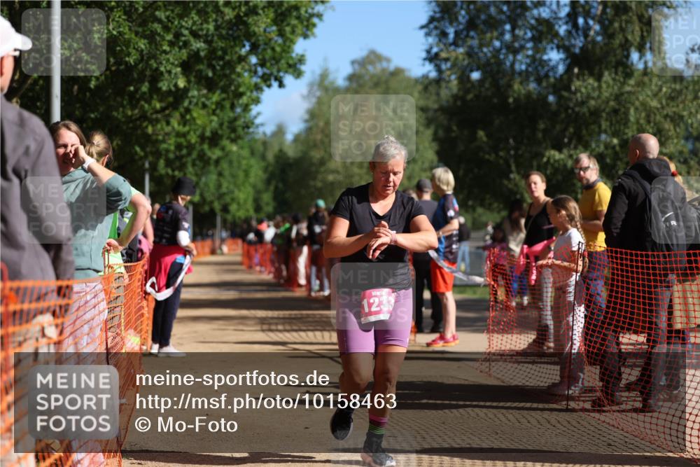 06.09.2026 - 20. Norderstedt Triathlon Mo-Foto http://msf.ph/oto/10158463 06.09.2026 10:35:15 Laufen 1233, 1233 meine-sportfotos.de