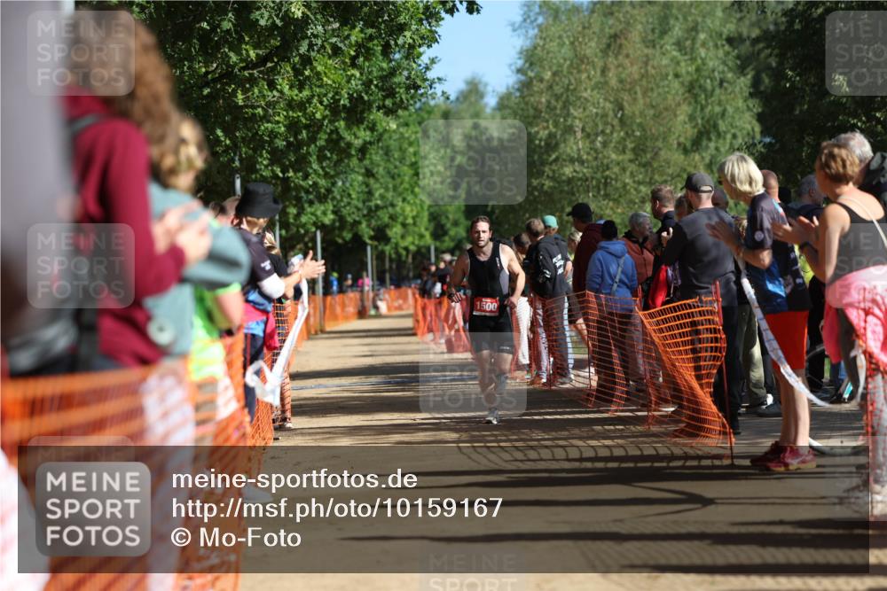 06.09.2026 - 20. Norderstedt Triathlon Mo-Foto http://msf.ph/oto/10159167 06.09.2026 10:37:45 Laufen 1500, 1217, 1217 meine-sportfotos.de