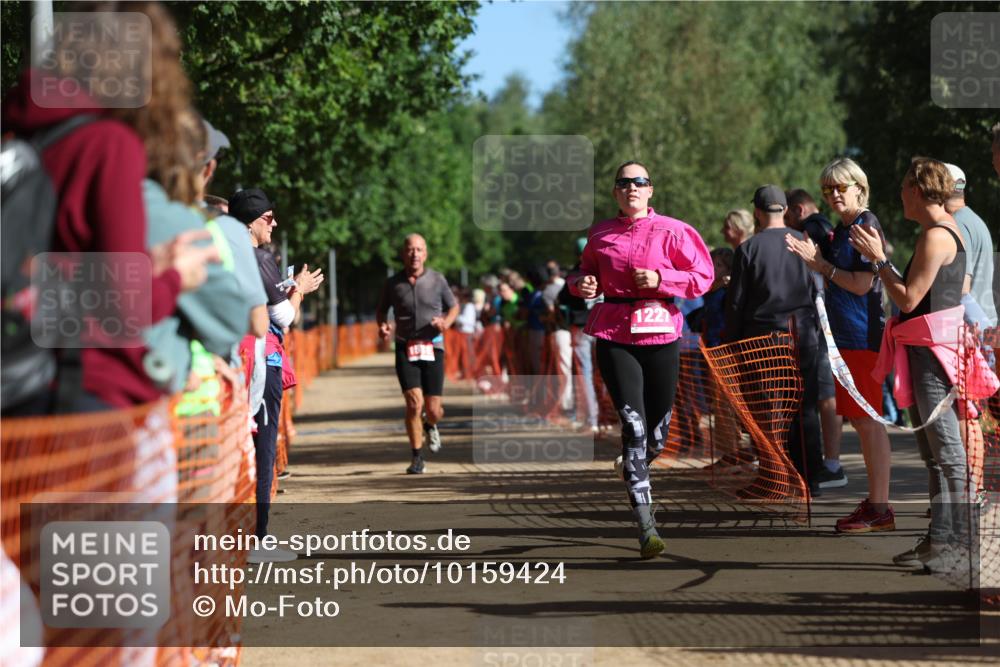 06.09.2026 - 20. Norderstedt Triathlon Mo-Foto http://msf.ph/oto/10159424 06.09.2026 10:38:30 Laufen 1221, 1203, 1203, 1227, 1227, 1511, 1511 meine-sportfotos.de