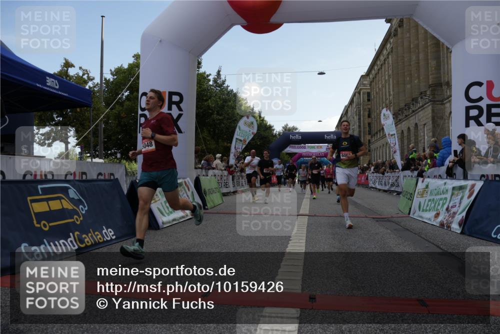 06.09.2026 - CURREX Alsterlauf Yannick Fuchs http://msf.ph/oto/10159426 06.09.2026 09:52:58 Ziel 2336, 2438, 2464, 2465, 2510, 2930, 3135, 3594, 3954, 3971, 4329, 4570, 4780, 4781, 5048, 5522, 6062, 6141, 6232, 6314, 8025, 8190, 8324 meine-sportfotos.de