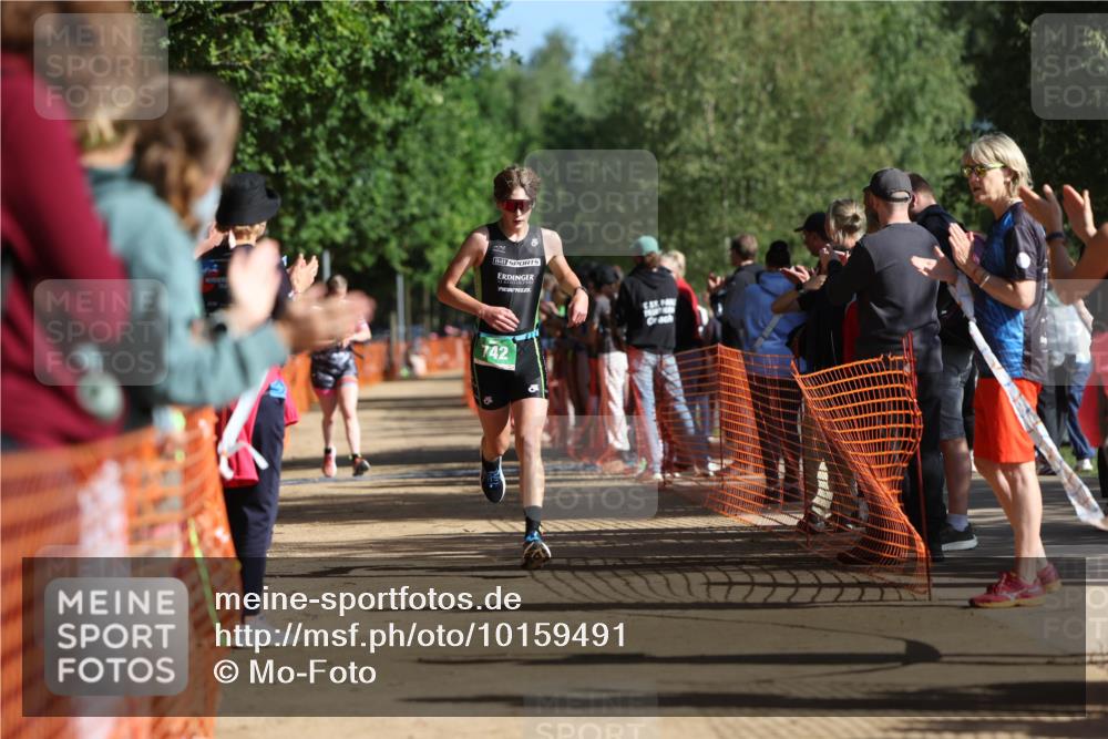 06.09.2026 - 20. Norderstedt Triathlon Mo-Foto http://msf.ph/oto/10159491 06.09.2026 10:38:43 Laufen 742, 742 meine-sportfotos.de
