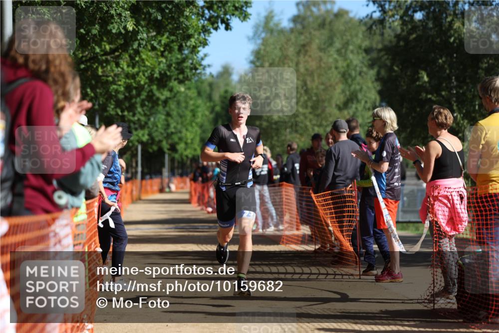 06.09.2026 - 20. Norderstedt Triathlon Mo-Foto http://msf.ph/oto/10159682 06.09.2026 10:39:06 Laufen 736, 1510, 1510 meine-sportfotos.de