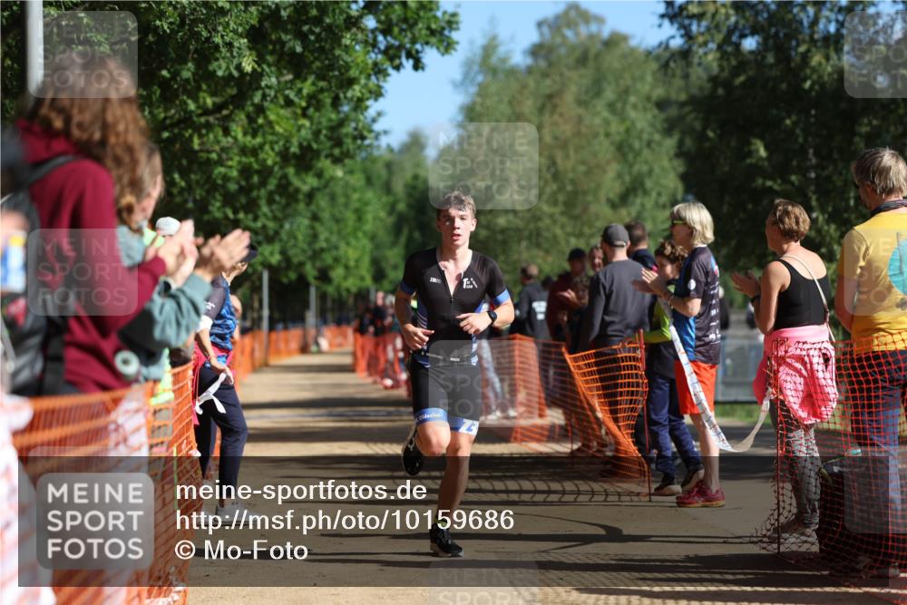 06.09.2026 - 20. Norderstedt Triathlon Mo-Foto http://msf.ph/oto/10159686 06.09.2026 10:39:06 Laufen 736, 1510, 1510 meine-sportfotos.de
