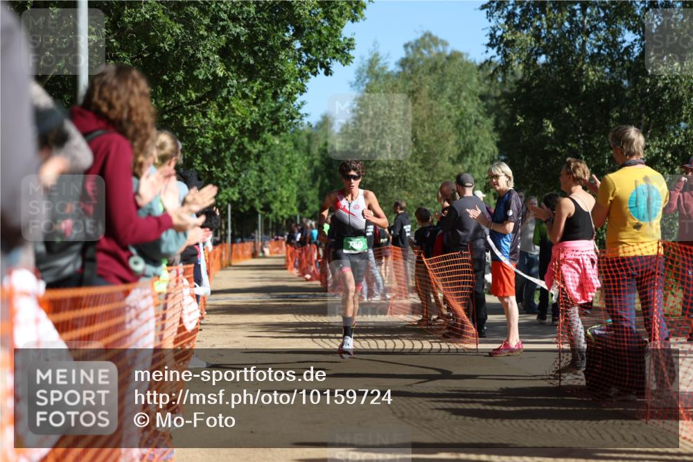 06.09.2026 - 20. Norderstedt Triathlon Mo-Foto http://msf.ph/oto/10159724 06.09.2026 10:39:19 Laufen 750, 750 meine-sportfotos.de