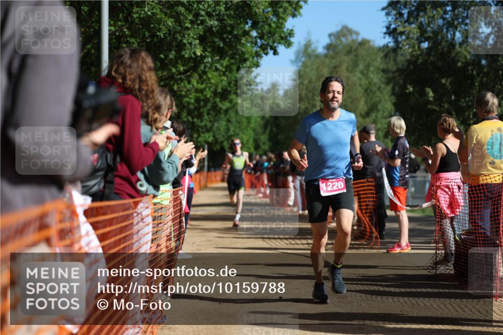 06.09.2026 - 20. Norderstedt Triathlon Mo-Foto http://msf.ph/oto/10159788 06.09.2026 10:39:29 Laufen 1220, 750, 766, 1220, 1220 meine-sportfotos.de