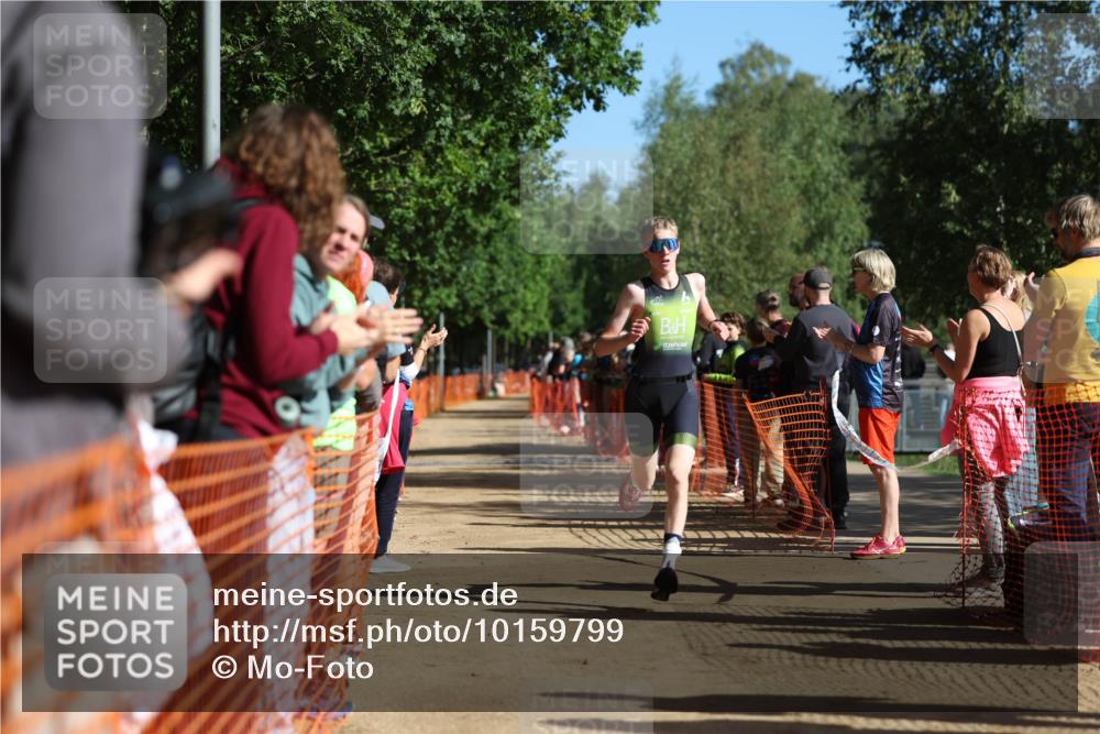 06.09.2026 - 20. Norderstedt Triathlon Mo-Foto http://msf.ph/oto/10159799 06.09.2026 10:39:31 Laufen 750, 766, 1220, 1220 meine-sportfotos.de