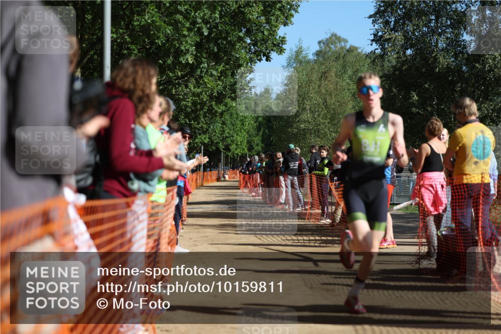 06.09.2026 - 20. Norderstedt Triathlon Mo-Foto http://msf.ph/oto/10159811 06.09.2026 10:39:32 Laufen 766, 1220, 1220 meine-sportfotos.de