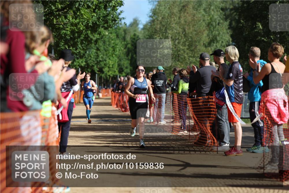 06.09.2026 - 20. Norderstedt Triathlon Mo-Foto http://msf.ph/oto/10159836 06.09.2026 10:40:30 Laufen 198, 703, 1198, 1198 meine-sportfotos.de