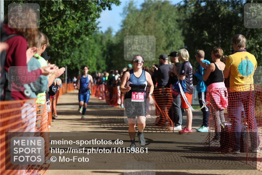 06.09.2026 - 20. Norderstedt Triathlon Mo-Foto http://msf.ph/oto/10159861 06.09.2026 10:40:31 Laufen 1198, 703, 1198, 1198 meine-sportfotos.de