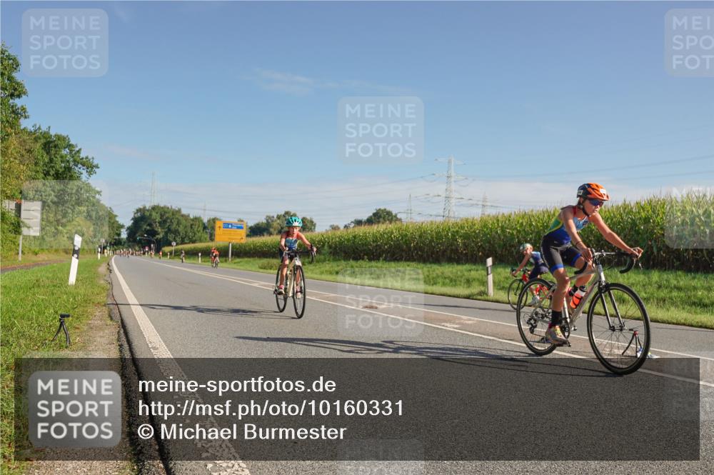 06.09.2026 - 20. Norderstedt Triathlon Michael Burmester http://msf.ph/oto/10160331 06.09.2026 09:37:29 Radfahren 604, 695 meine-sportfotos.de