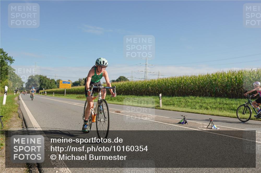 06.09.2026 - 20. Norderstedt Triathlon Michael Burmester http://msf.ph/oto/10160354 06.09.2026 09:37:45 Radfahren 638, 655, 658 meine-sportfotos.de