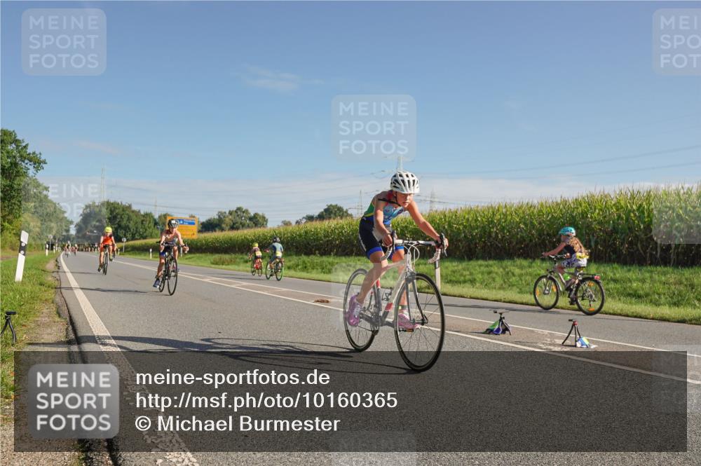 06.09.2026 - 20. Norderstedt Triathlon Michael Burmester http://msf.ph/oto/10160365 06.09.2026 09:37:57 Radfahren 631, 661, 676, 677 meine-sportfotos.de
