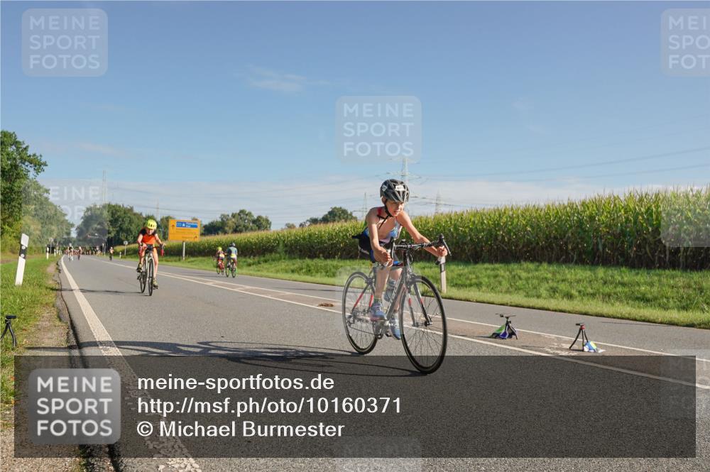 06.09.2026 - 20. Norderstedt Triathlon Michael Burmester http://msf.ph/oto/10160371 06.09.2026 09:37:58 Radfahren 649, 661, 676, 677 meine-sportfotos.de