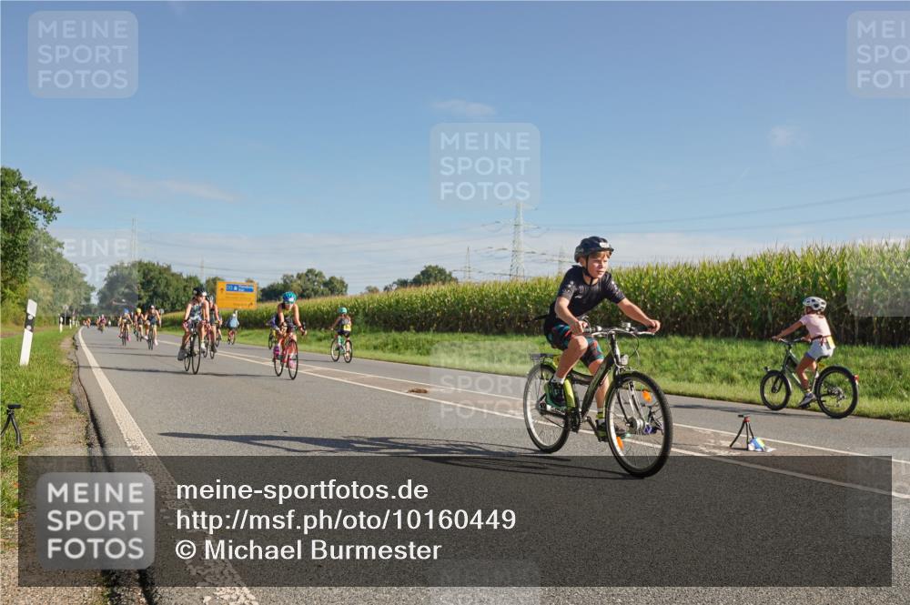 06.09.2026 - 20. Norderstedt Triathlon Michael Burmester http://msf.ph/oto/10160449 06.09.2026 09:39:03 Radfahren 611, 634, 656, 662, 669, 673, 686 meine-sportfotos.de