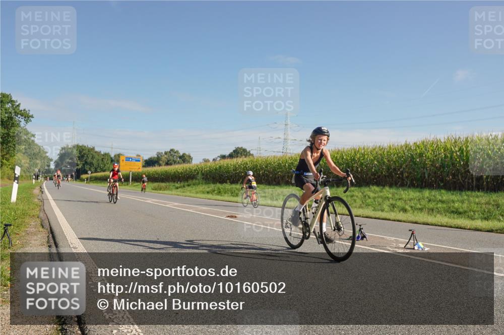 06.09.2026 - 20. Norderstedt Triathlon Michael Burmester http://msf.ph/oto/10160502 06.09.2026 09:39:32 Radfahren 642, 659, 663, 668 meine-sportfotos.de