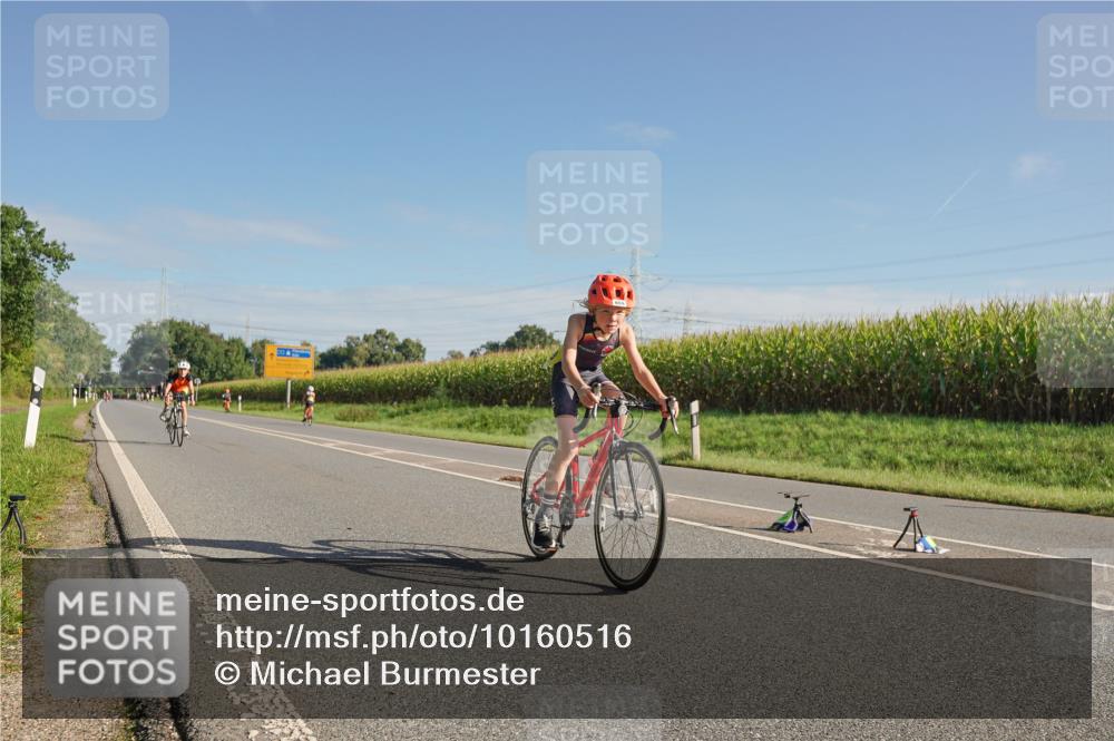 06.09.2026 - 20. Norderstedt Triathlon Michael Burmester http://msf.ph/oto/10160516 06.09.2026 09:39:37 Radfahren 659, 663 meine-sportfotos.de