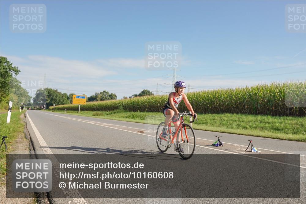 06.09.2026 - 20. Norderstedt Triathlon Michael Burmester http://msf.ph/oto/10160608 06.09.2026 09:42:17 Radfahren 660 meine-sportfotos.de