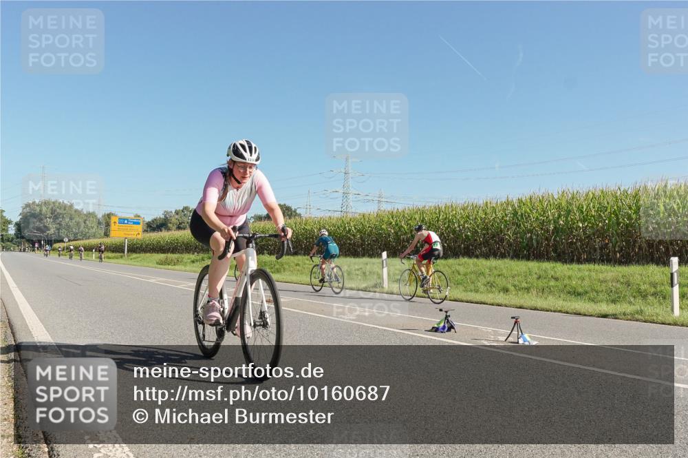 06.09.2026 - 20. Norderstedt Triathlon Michael Burmester http://msf.ph/oto/10160687 06.09.2026 10:28:16 Radfahren 1238 meine-sportfotos.de