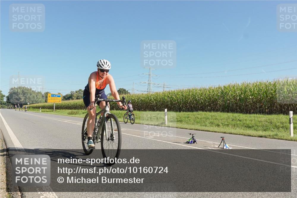 06.09.2026 - 20. Norderstedt Triathlon Michael Burmester http://msf.ph/oto/10160724 06.09.2026 10:29:34 Radfahren 1501 meine-sportfotos.de