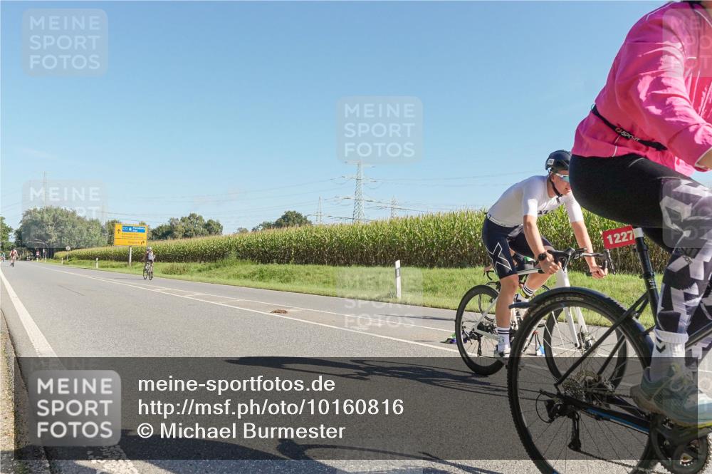 06.09.2026 - 20. Norderstedt Triathlon Michael Burmester http://msf.ph/oto/10160816 06.09.2026 10:33:33 Radfahren 735, 1214, 1227 meine-sportfotos.de
