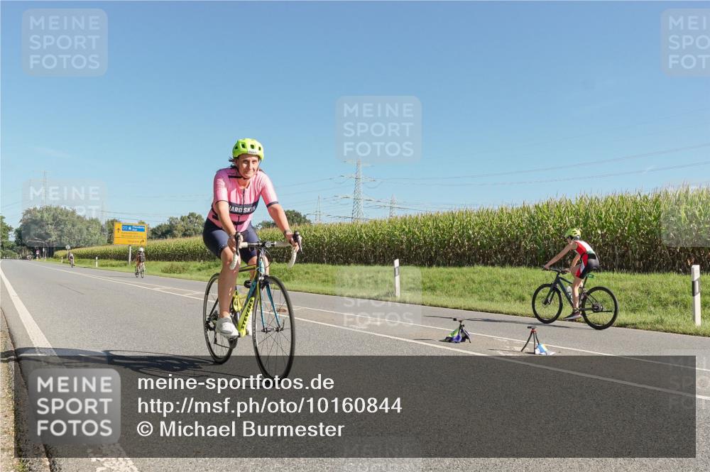 06.09.2026 - 20. Norderstedt Triathlon Michael Burmester http://msf.ph/oto/10160844 06.09.2026 10:34:19 Radfahren 1228 meine-sportfotos.de