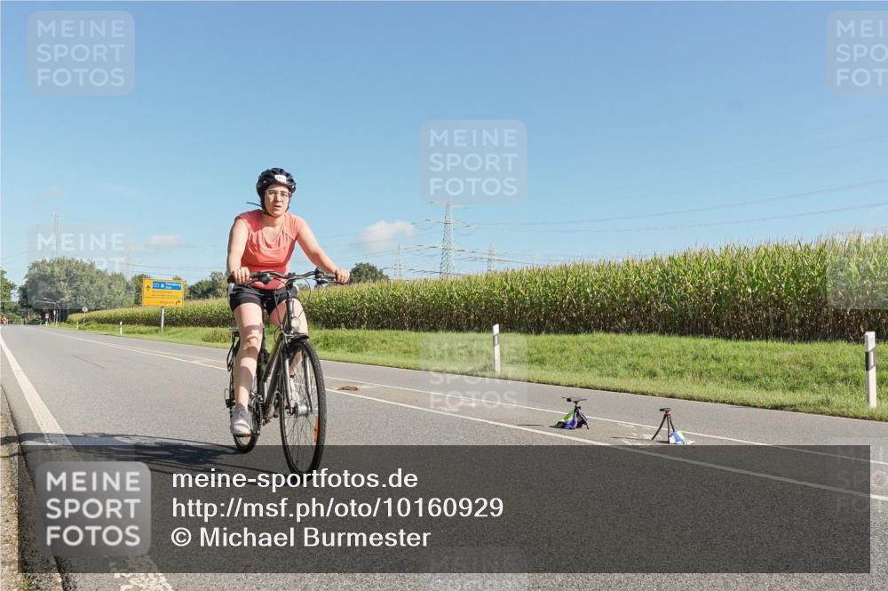 06.09.2026 - 20. Norderstedt Triathlon Michael Burmester http://msf.ph/oto/10160929 06.09.2026 10:36:27 Radfahren 1193 meine-sportfotos.de