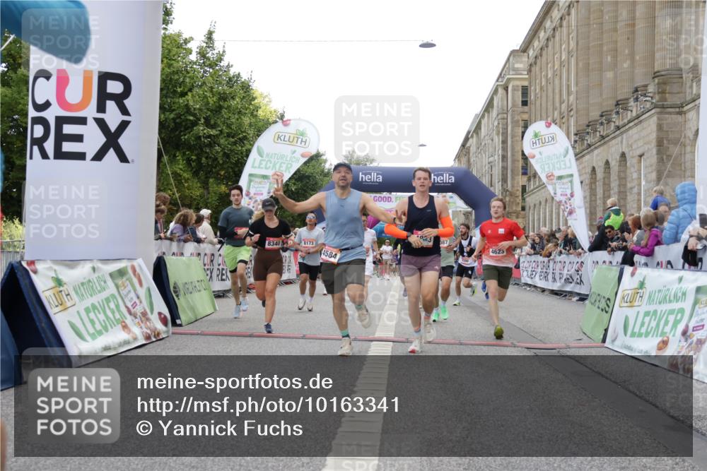 06.09.2026 - CURREX Alsterlauf Yannick Fuchs http://msf.ph/oto/10163341 06.09.2026 09:53:18 Ziel 2036, 2460, 2554, 2704, 3065, 3087, 3395, 3396, 4305, 4465, 4584, 4623, 4707, 4708, 4833, 4991, 5681, 5886, 5935, 5983, 8173, 8187, 8230, 8340 meine-sportfotos.de