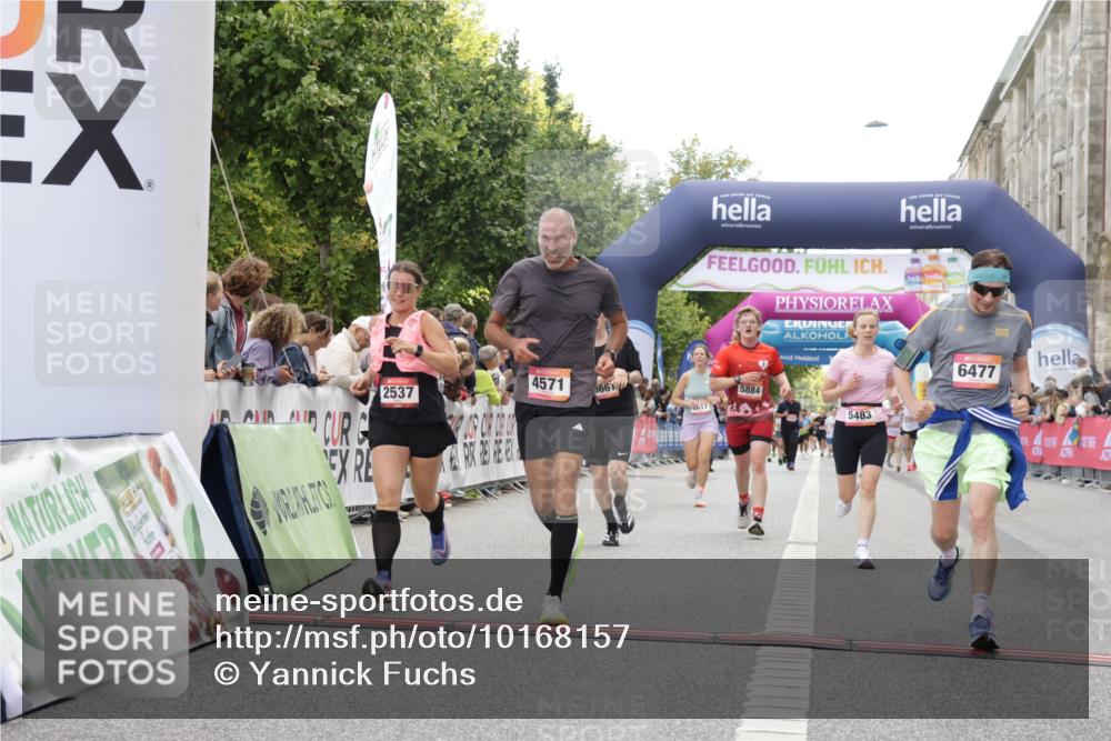 06.09.2026 - CURREX Alsterlauf Yannick Fuchs http://msf.ph/oto/10168157 06.09.2026 09:53:44 Ziel 2537, 3458, 3661, 3964, 4082, 4283, 4571, 4617, 4797, 4832, 5110, 5119, 5446, 5483, 5590, 5782, 5884, 6477 meine-sportfotos.de