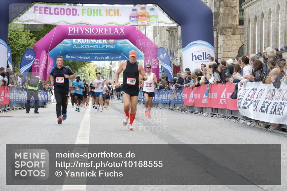 06.09.2026 - CURREX Alsterlauf Yannick Fuchs http://msf.ph/oto/10168555 06.09.2026 09:53:48 Ziel 2537, 3102, 3661, 3964, 4571, 4617, 5119, 5483, 5590, 5884, 5987, 6477 meine-sportfotos.de