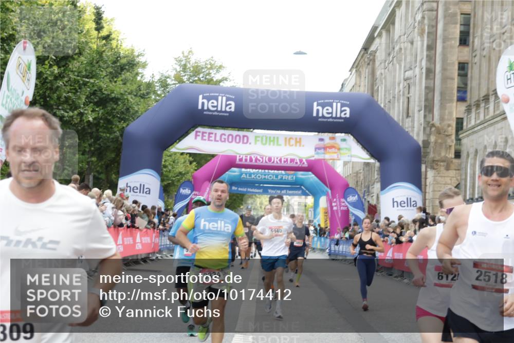 06.09.2026 - CURREX Alsterlauf Yannick Fuchs http://msf.ph/oto/10174412 06.09.2026 09:53:57 Ziel 2309, 2518, 3102, 3334, 3556, 4925, 5273, 5940, 5987, 6125 meine-sportfotos.de