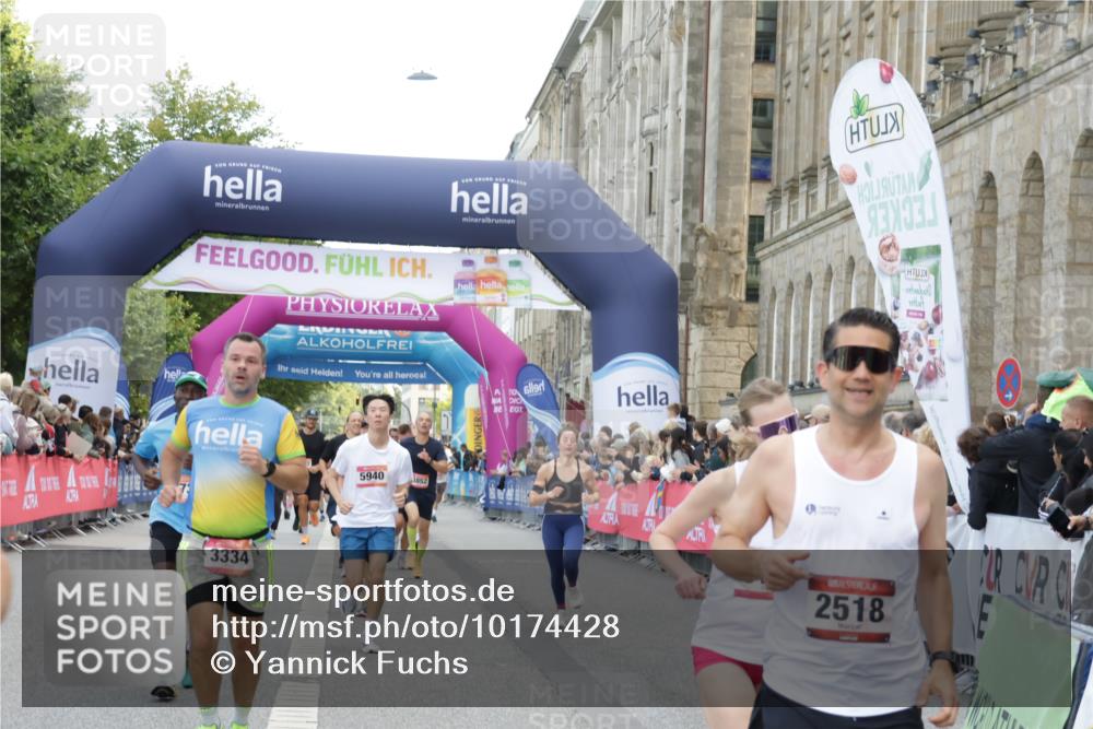 06.09.2026 - CURREX Alsterlauf Yannick Fuchs http://msf.ph/oto/10174428 06.09.2026 09:53:57 Ziel 2309, 2518, 3102, 3334, 3556, 4925, 5273, 5940, 5987, 6125 meine-sportfotos.de