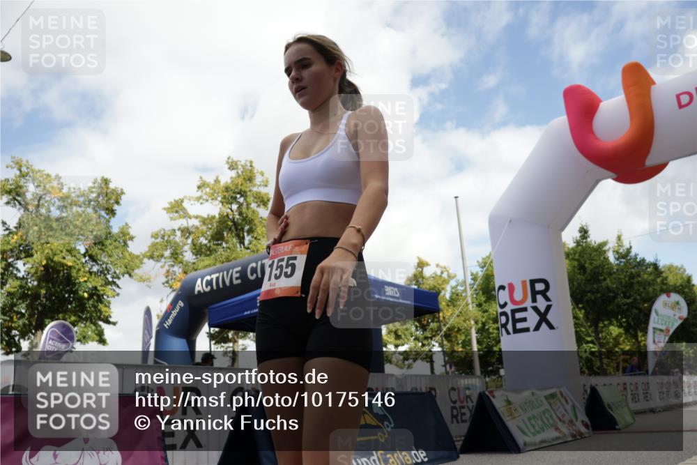 06.09.2026 - CURREX Alsterlauf Yannick Fuchs http://msf.ph/oto/10175146 06.09.2026 12:01:35 Ziel 1073, 1147, 1155, 1156, 1233, 1265 meine-sportfotos.de