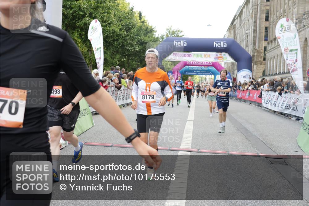 06.09.2026 - CURREX Alsterlauf Yannick Fuchs http://msf.ph/oto/10175553 06.09.2026 09:54:23 Ziel 2415, 3393, 3591, 3770, 4007, 4108, 4182, 4308, 4309, 4316, 4326, 4661, 5579, 5934, 6163, 6194, 6442, 6469, 8179 meine-sportfotos.de