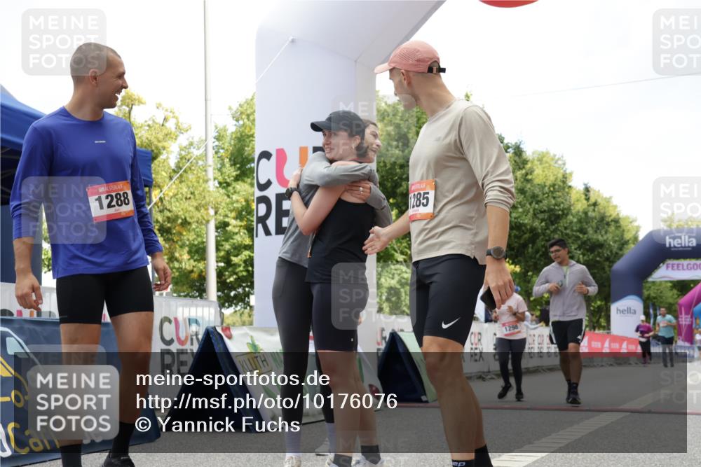 06.09.2026 - CURREX Alsterlauf Yannick Fuchs http://msf.ph/oto/10176076 06.09.2026 12:01:54 Ziel 1095, 1284, 1285, 1286, 1288, 1298, 1305, 8042 meine-sportfotos.de