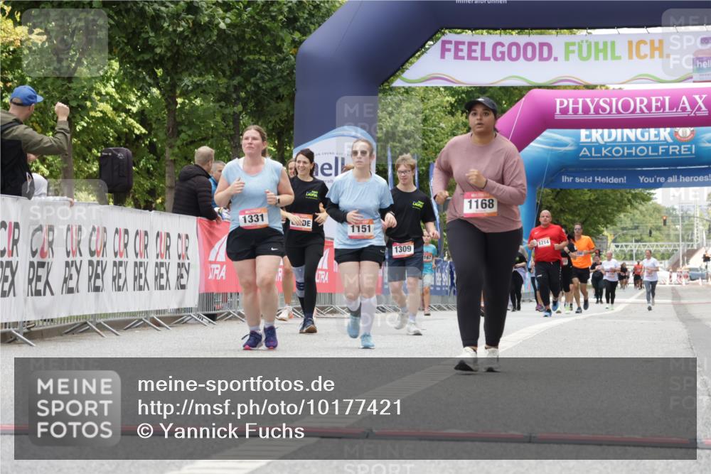 06.09.2026 - CURREX Alsterlauf Yannick Fuchs http://msf.ph/oto/10177421 06.09.2026 12:02:50 Ziel 1151, 1168, 1331 meine-sportfotos.de