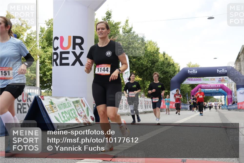 06.09.2026 - CURREX Alsterlauf Yannick Fuchs http://msf.ph/oto/10177612 06.09.2026 12:02:58 Ziel 1144, 1151, 1166, 1167, 1168, 1214, 1309, 1331 meine-sportfotos.de